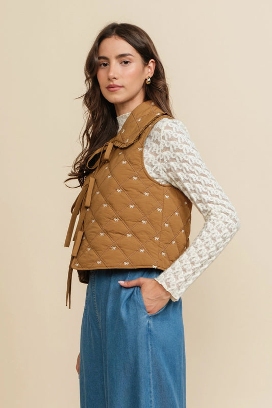 Heirloom Bow Quilted Tie-Front Vest – Vintage Cottagecore Layer