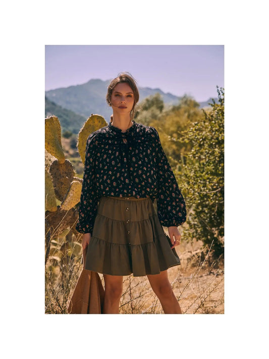 Romantic Floral Bow Tie Blouse – Black